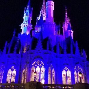 Meet your Posher, Manuel